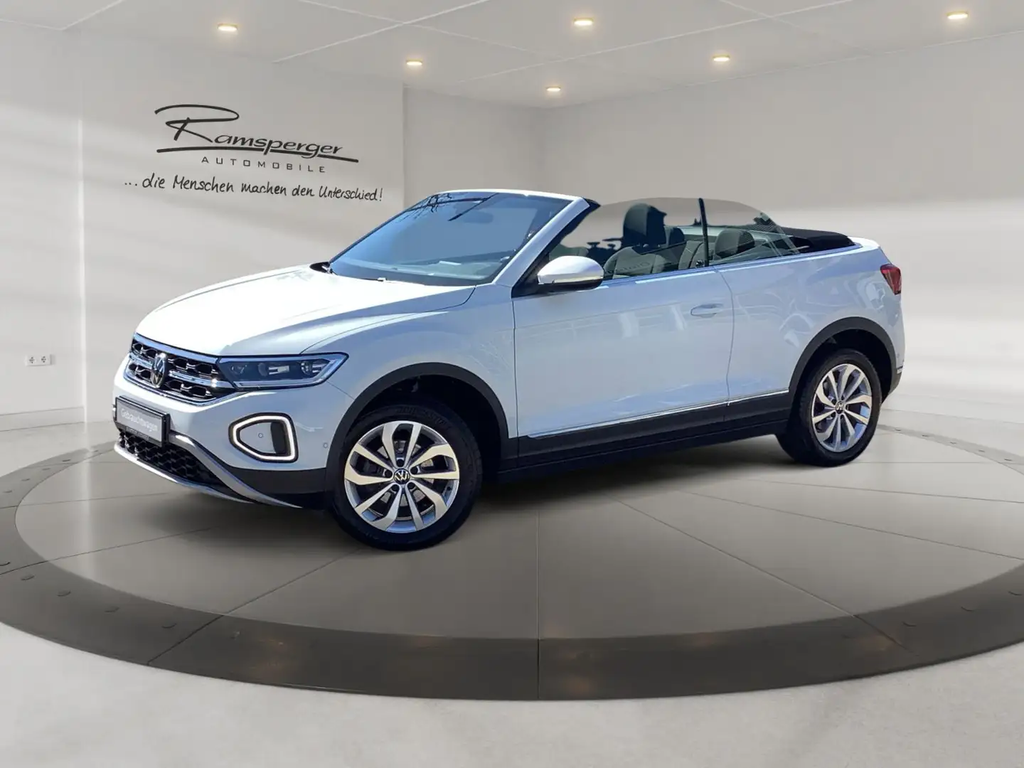 Volkswagen T-Roc 1.0 TSI Style ACC LED Navi Kamer Bianco - 2