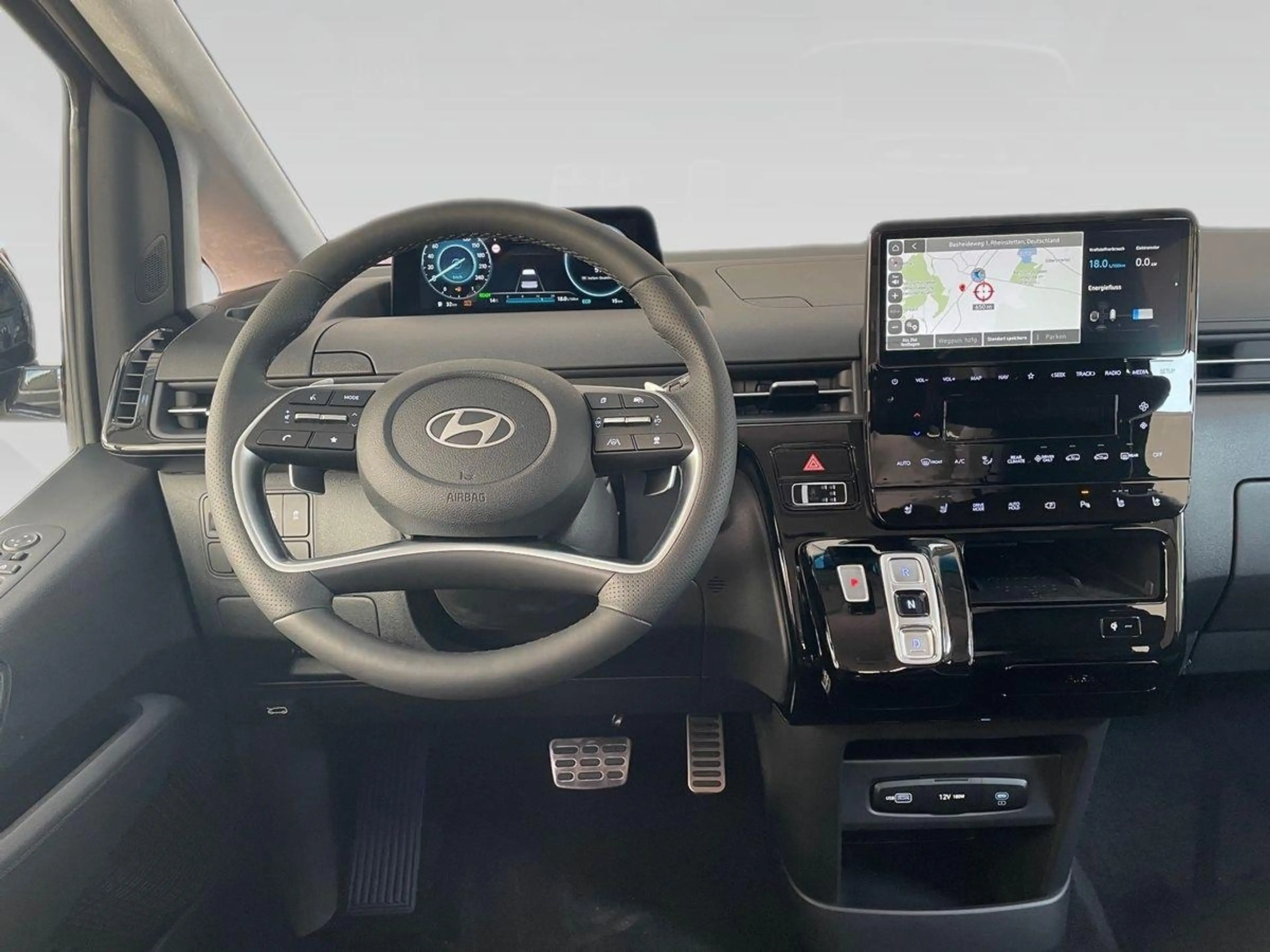Hyundai STARIA Hybrid 5Jahre+Signature+7Sitze+Nappa+BOSE+Relax+Si — photo 14