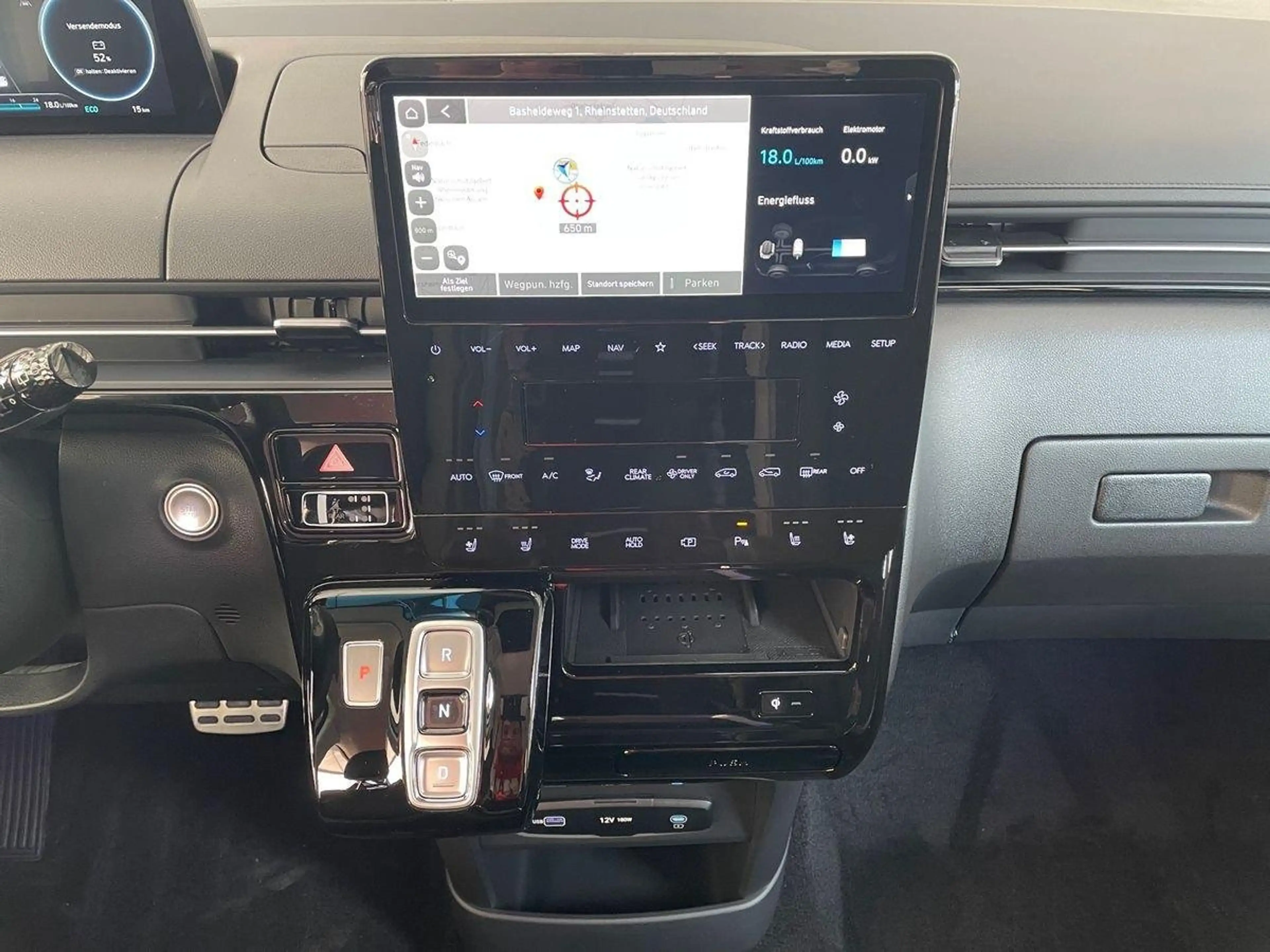 Hyundai STARIA Hybrid 5Jahre+Signature+7Sitze+Nappa+BOSE+Relax+Si — photo 15