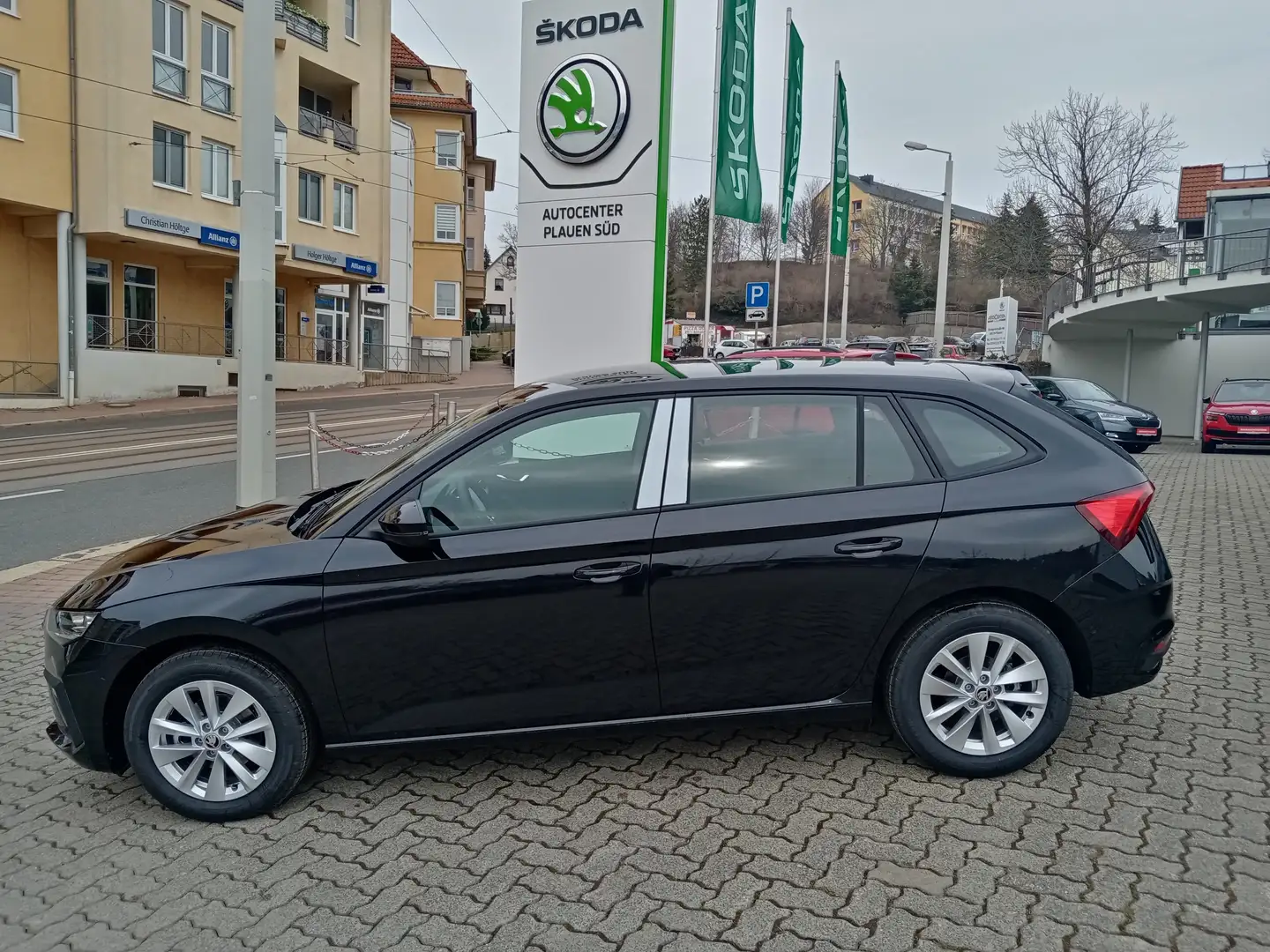 Skoda Scala Selection 1,0 TSI 85 kW 7-Gang automat. Schwarz - 2