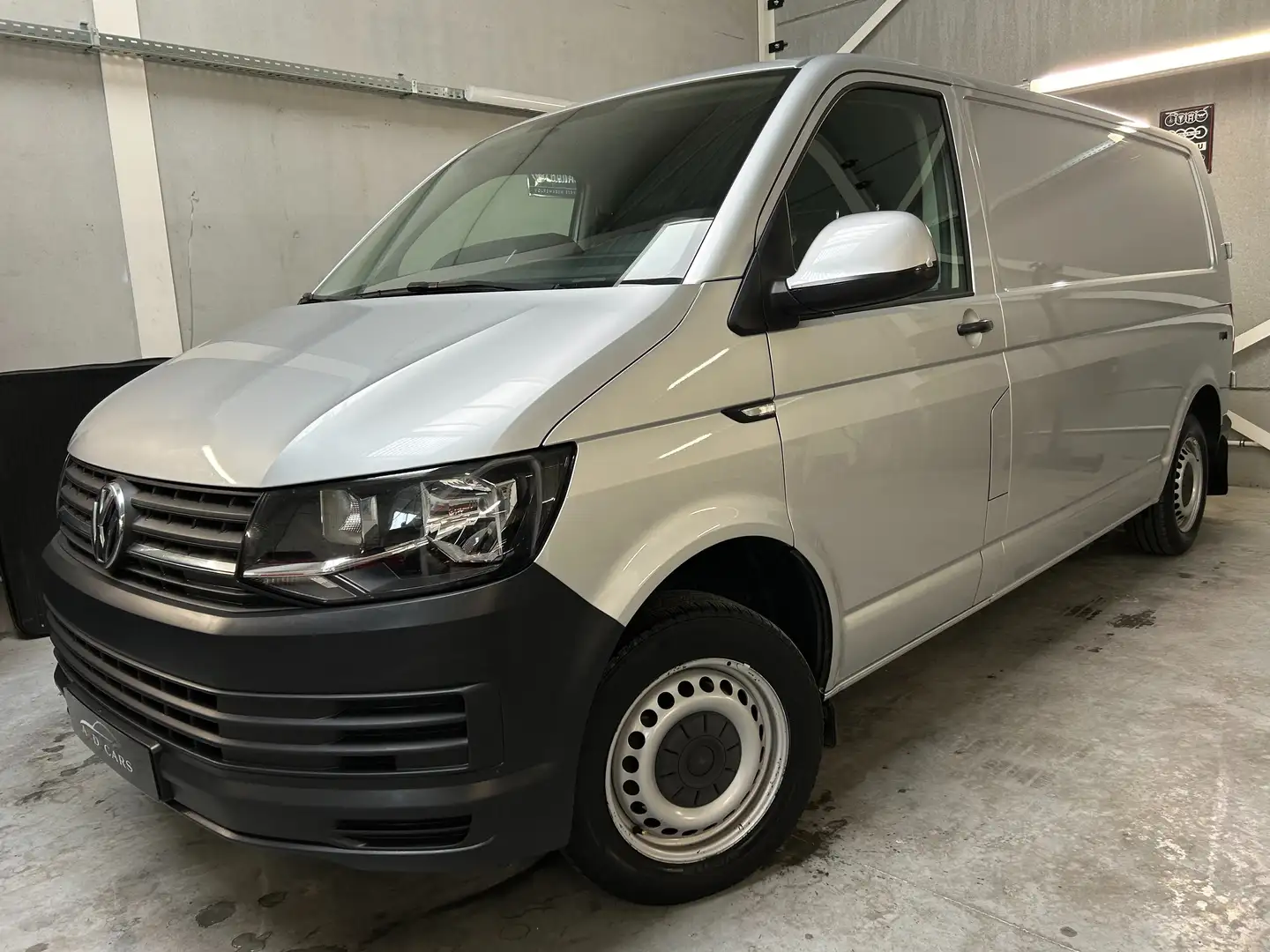 Volkswagen T6 Transporter 2.0TDI - LONG CHASSIS - AIRCO - EURO6 - 12851+TVA Gris - 2