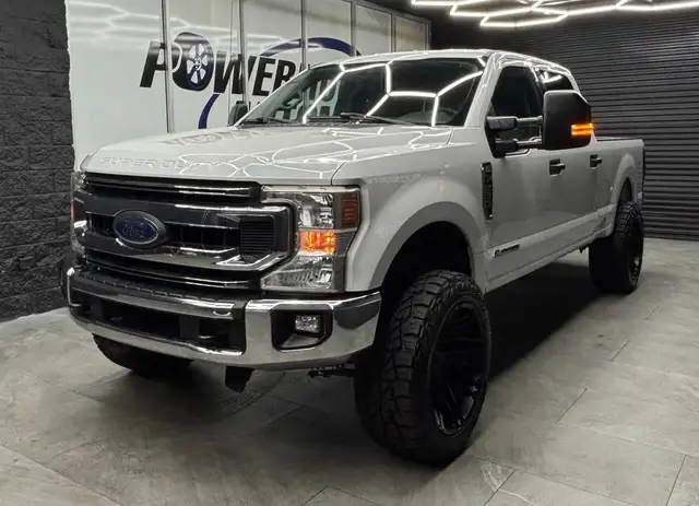 Ford F-250 F-250 Super Duty XLT 4x4 4dr Crew Cab 6.8 ft. SB Pickup