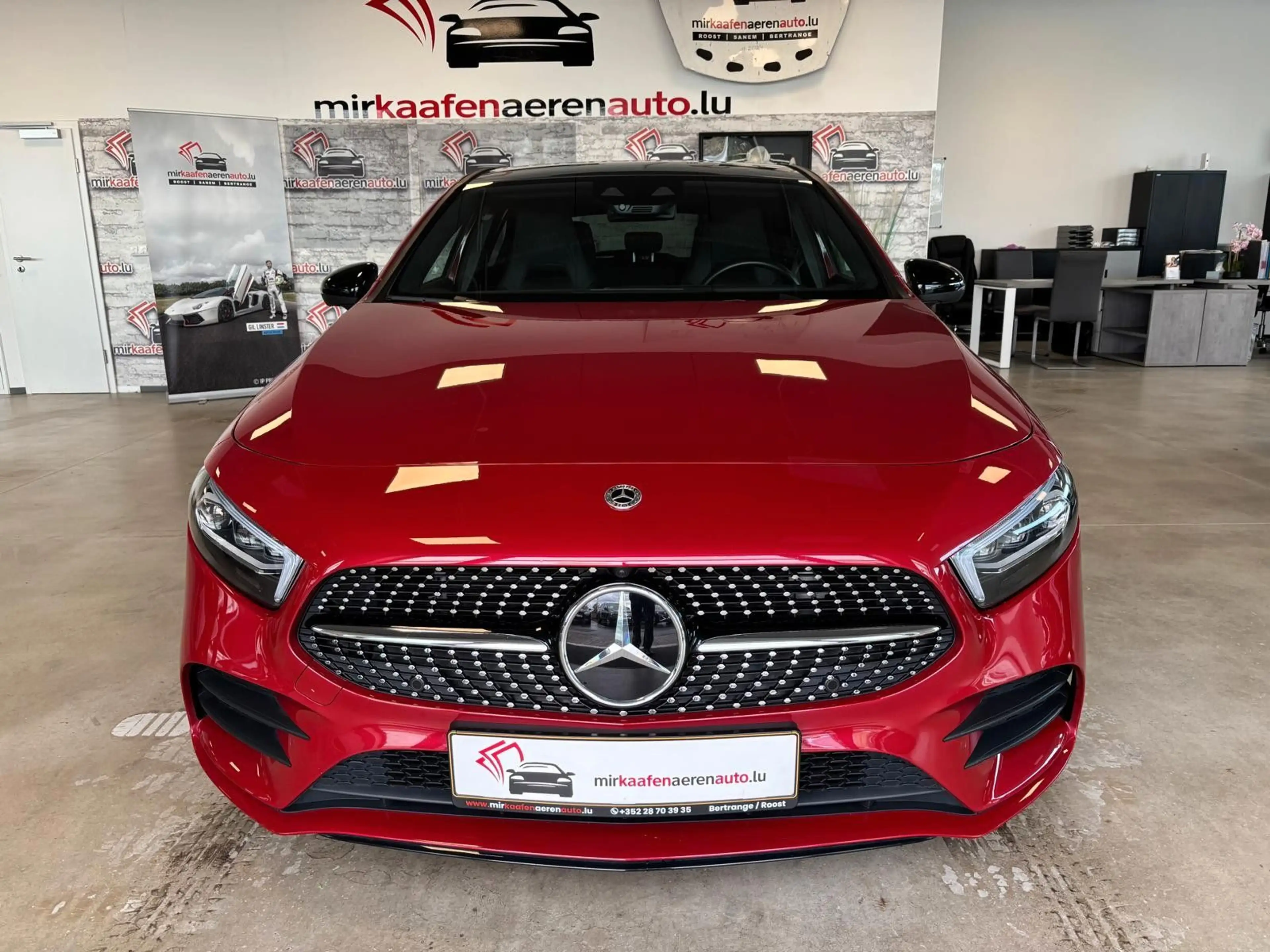 Mercedes-Benz A 220 d AMG-Line *HEAD-UP*P-DACH*NUR 24.706KM*