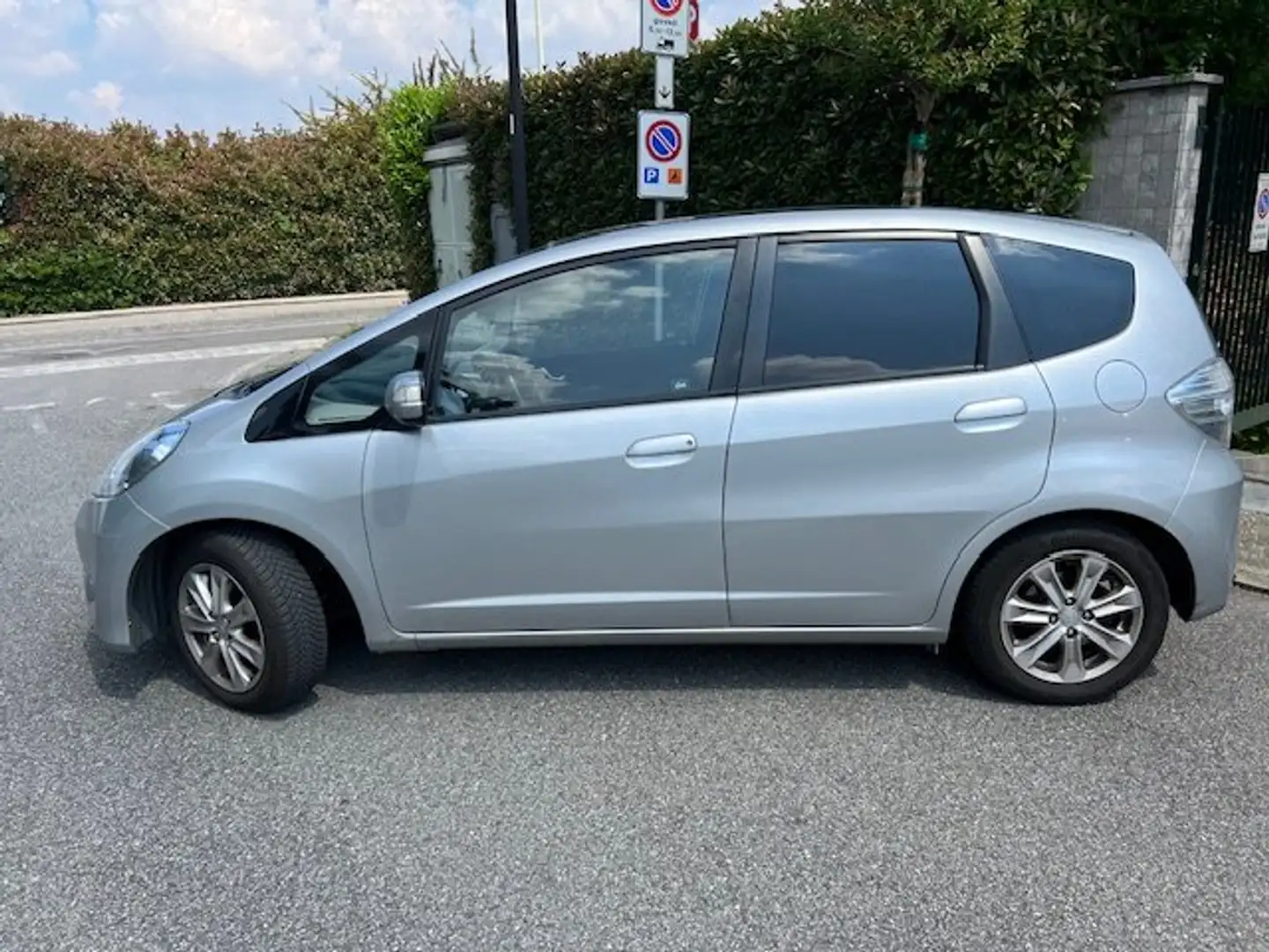 Honda Jazz Jazz II 2011 1.3 hybrid Elegance cvt Plateado - 1