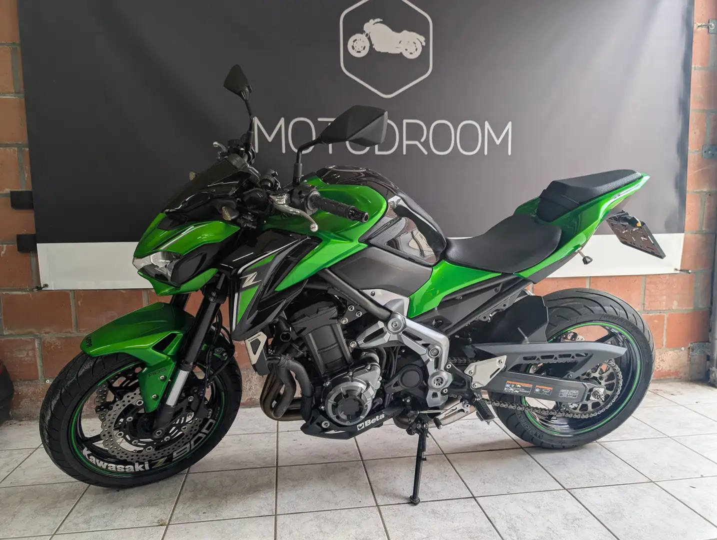 Kawasaki Z 900 Vert - 1