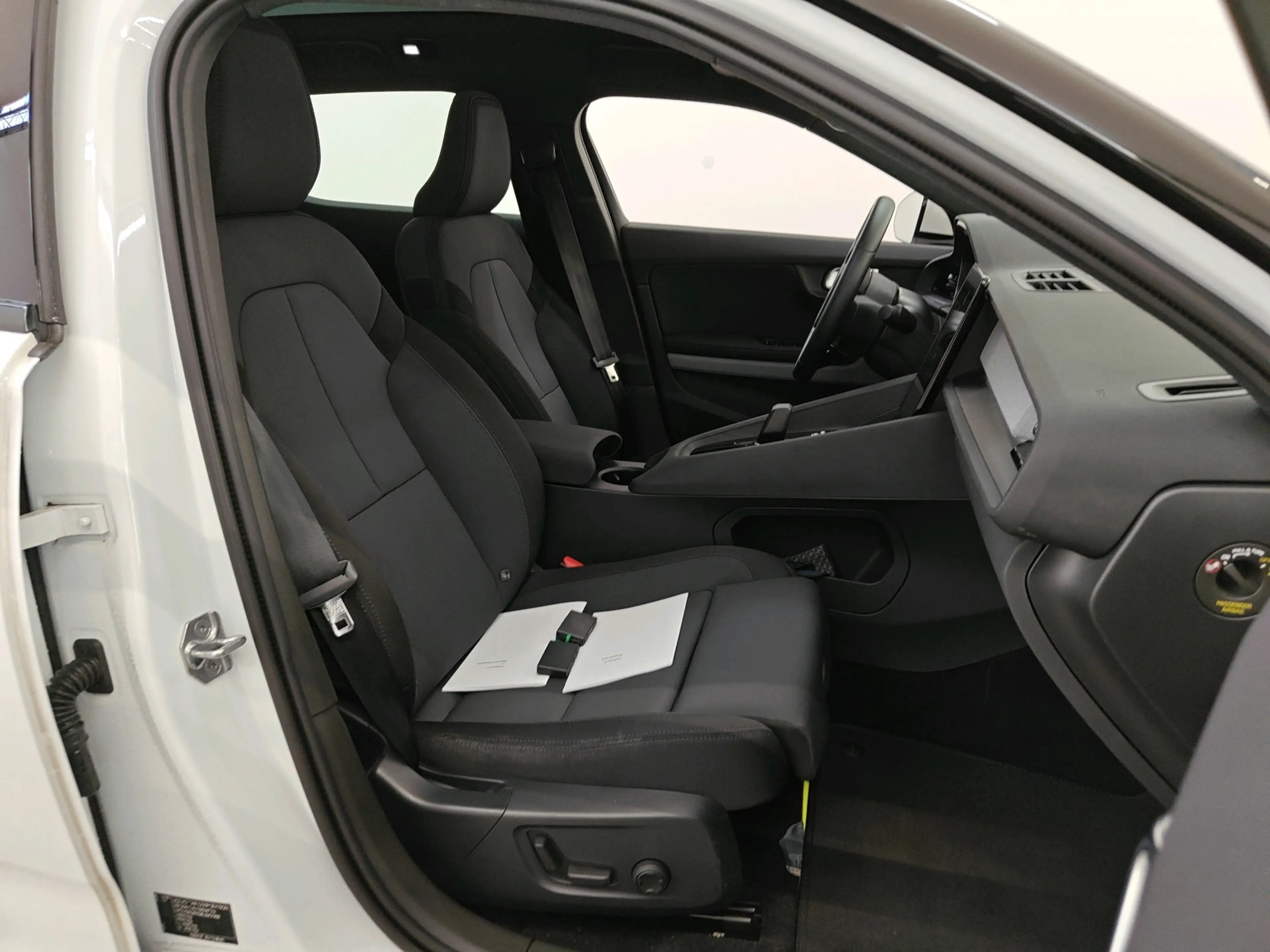 Polestar 2 78kWh 408pk Long Range Dual Motor Launch Edition | — photo 7