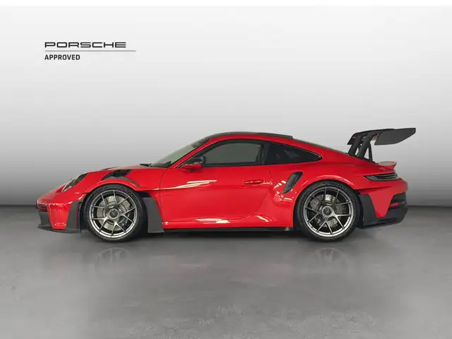 Porsche 911 view 2