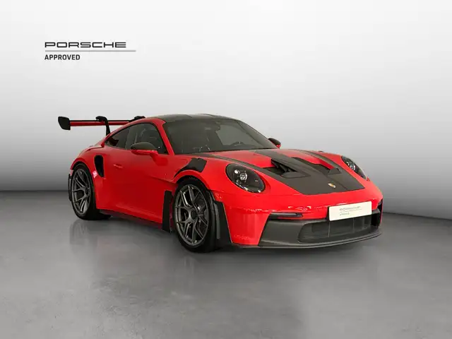 Porsche 911 view 7