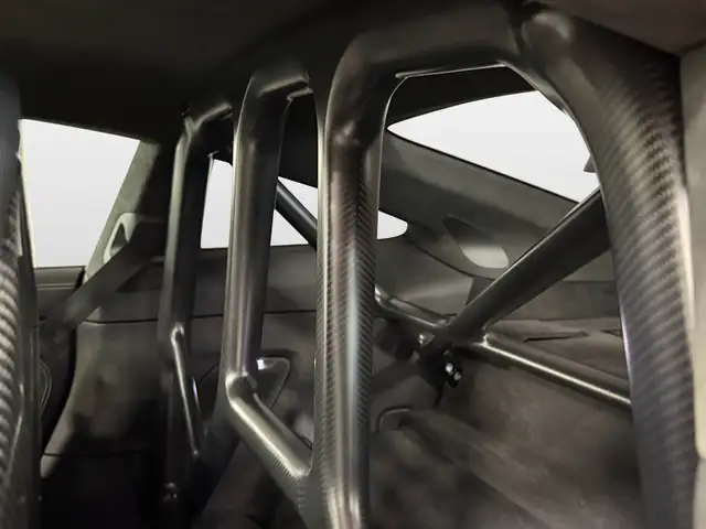 Porsche 911 view 14