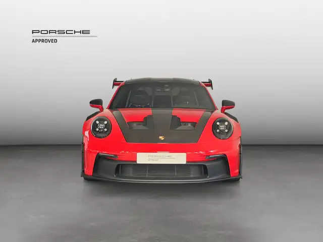 Porsche 911 view 8