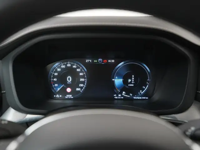 Volvo XC60 view 9