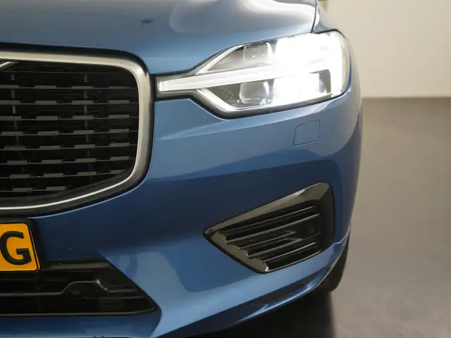 Volvo XC60 view 23
