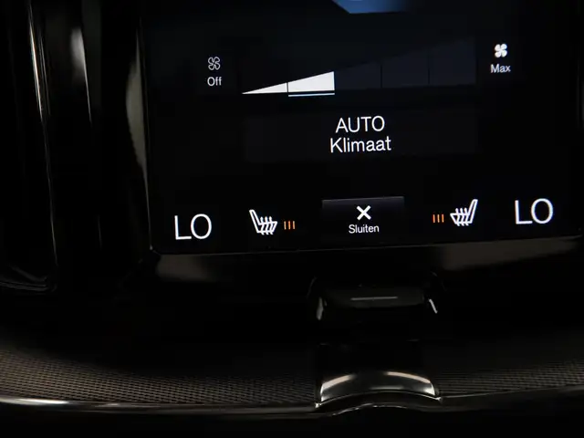Volvo XC60 view 17