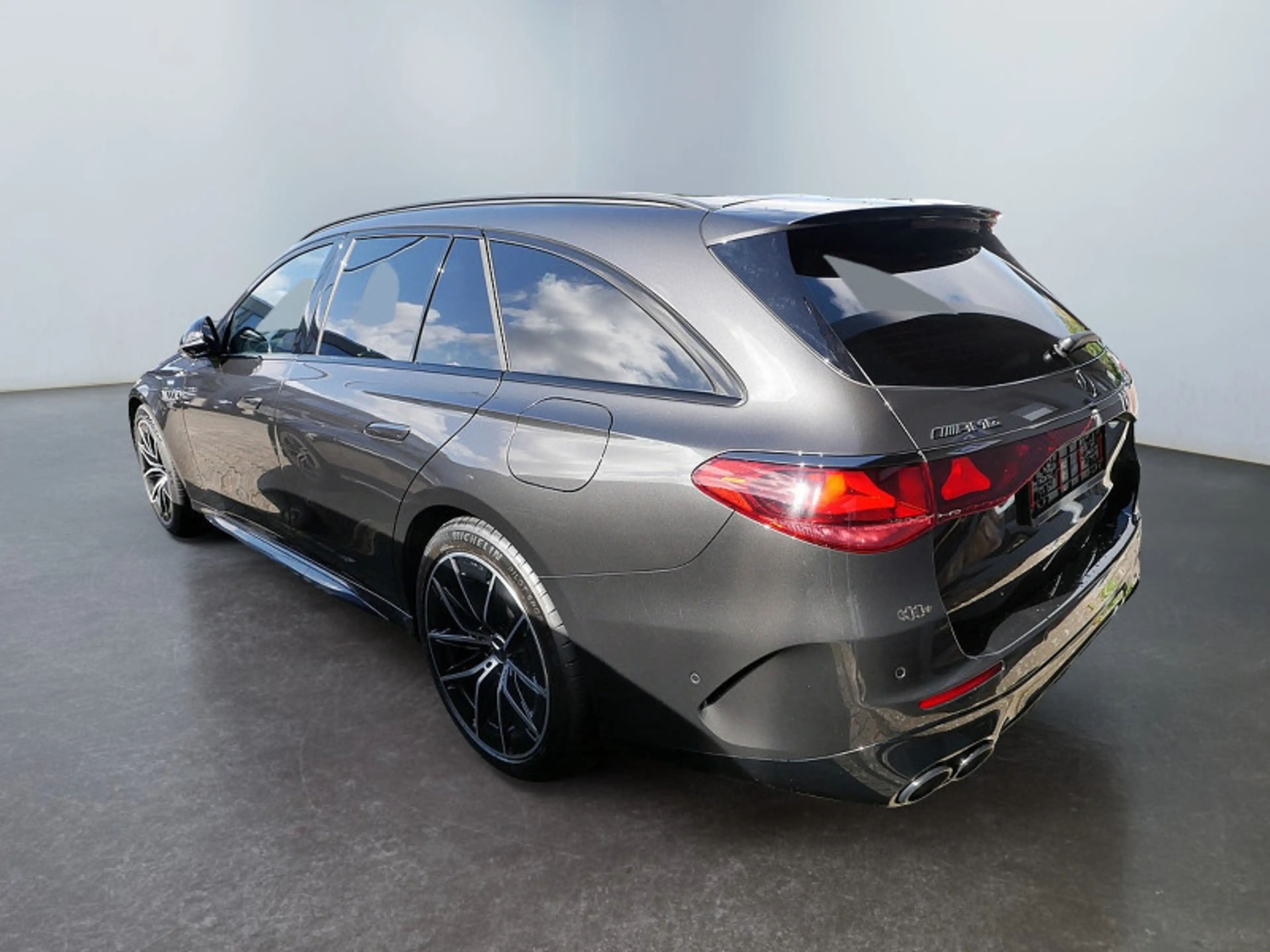 Mercedes-Benz E 53 AMG E 53 T AMG HYBRID 4M+ , Digit Pano Burm Distr 360 — photo 6
