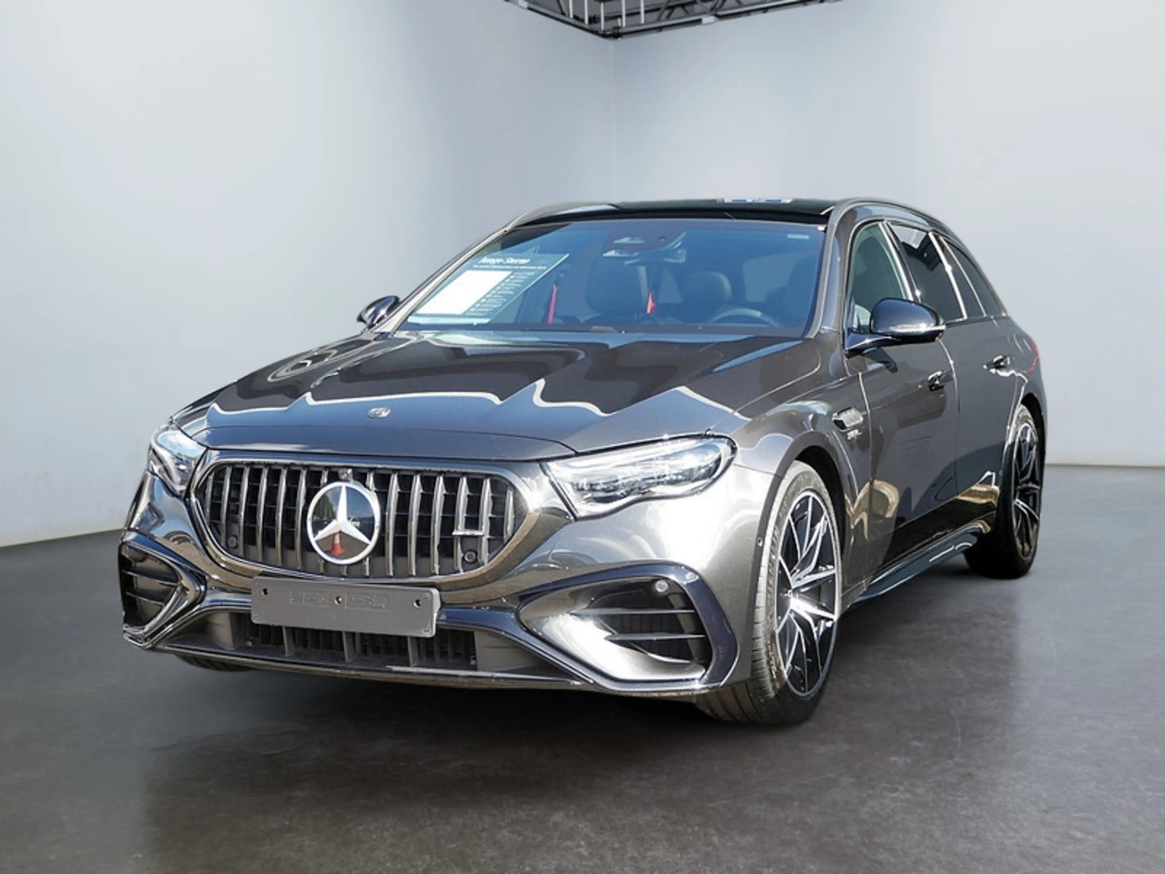 Mercedes-Benz E 53 AMG E 53 T AMG HYBRID 4M+ , Digit Pano Burm Distr 360 — photo 2
