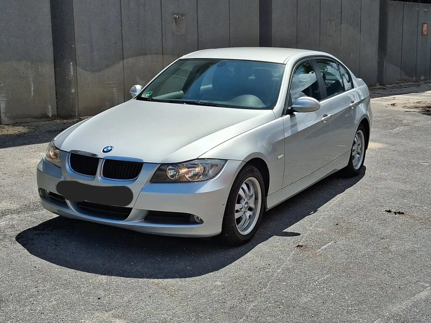 BMW 318 318i - 1