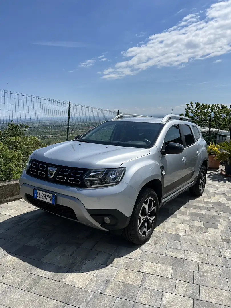 Dacia Duster 1.0 tce 15th Anniversary Eco-g 4x2 100cv - 1