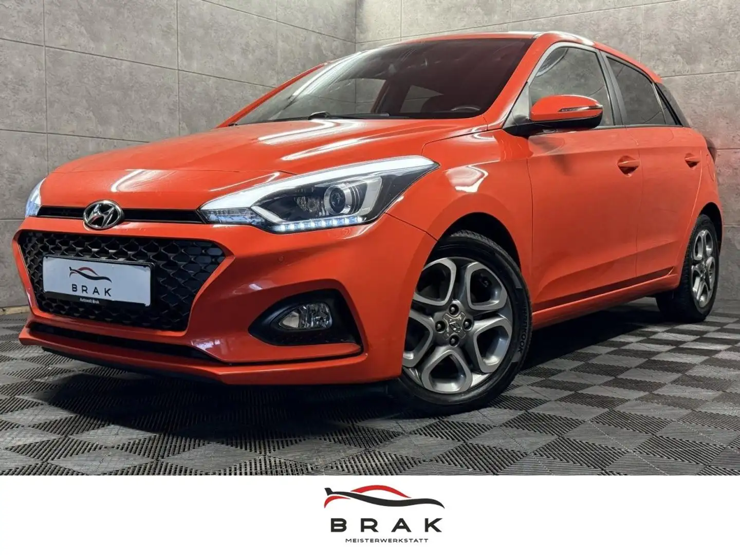 Hyundai i20 1.0 T-GDI Style DCT*Tempo*CarPlay*Kamera*PDC Rot - 1