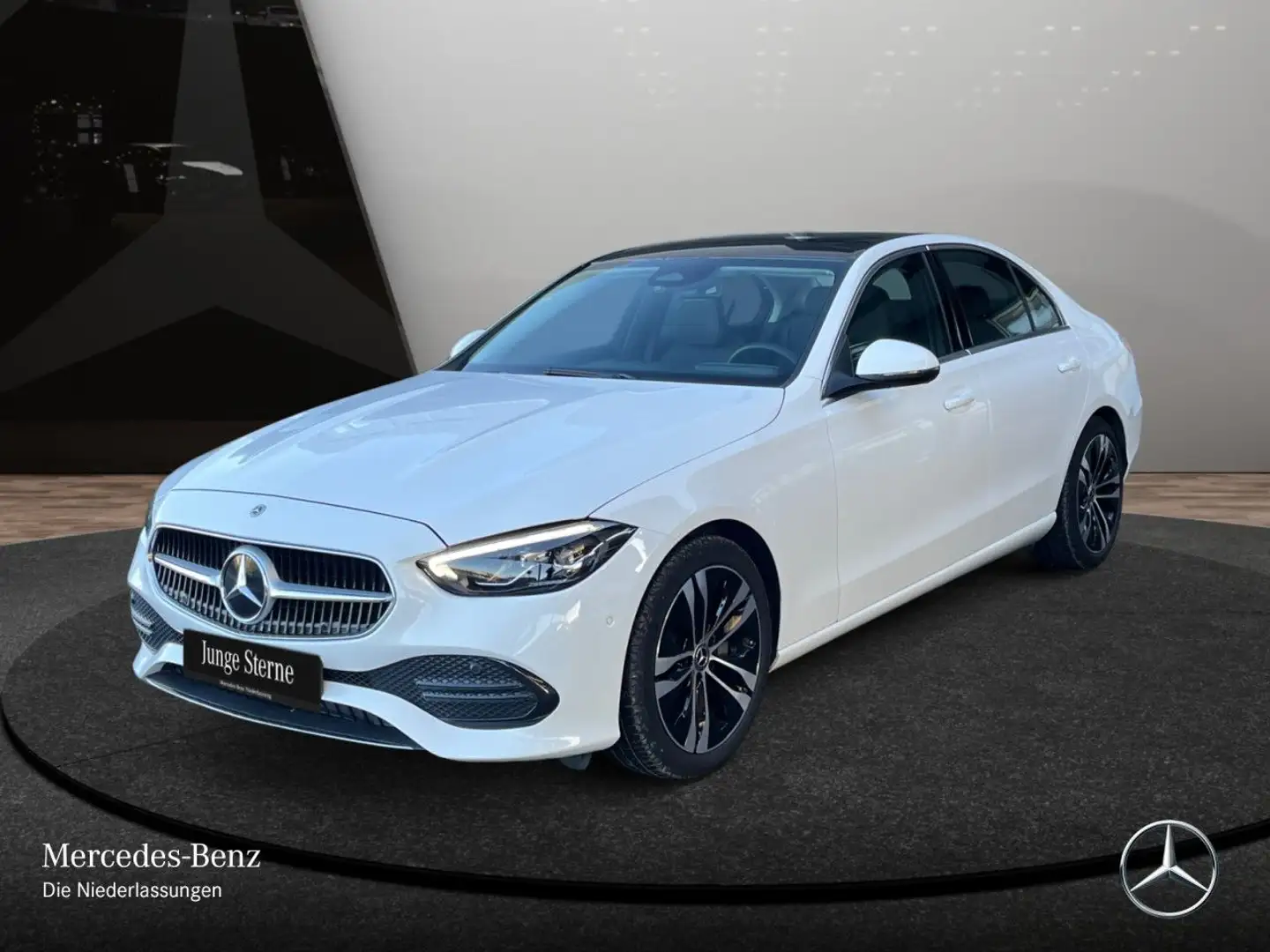 Mercedes-Benz C 180 AVANTG+PANO+AHK+LED+KAMERA+TOTW+KEYLESS+9G Weiß - 2