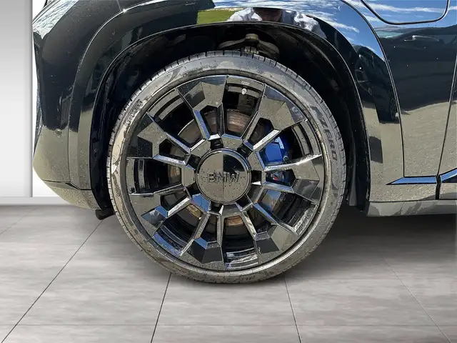 BMW XM 50e  Driving Assi Prof | AHK | B&W Sound Ansicht 9