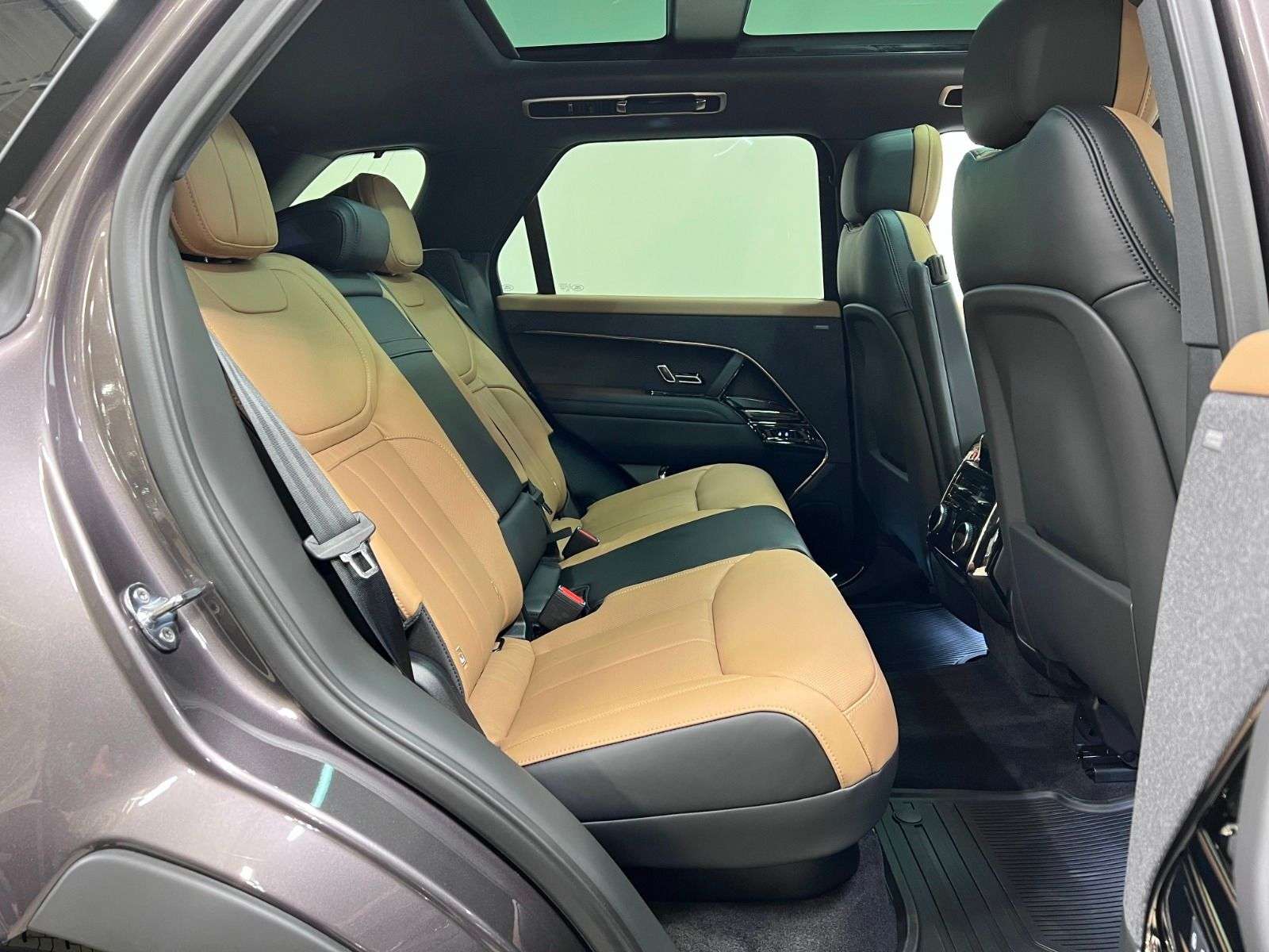 2026 Land Rover Range Rover Sport P400 DYNAMIC HSE thumb 22