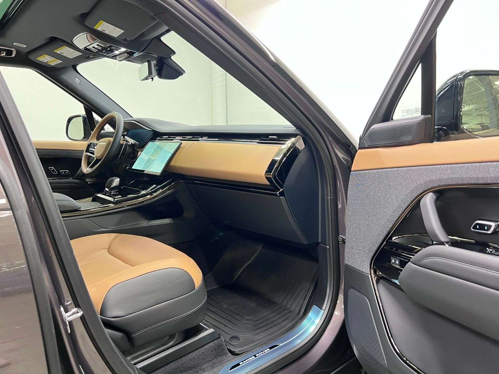 2026 Land Rover Range Rover Sport P400 DYNAMIC HSE thumb 26