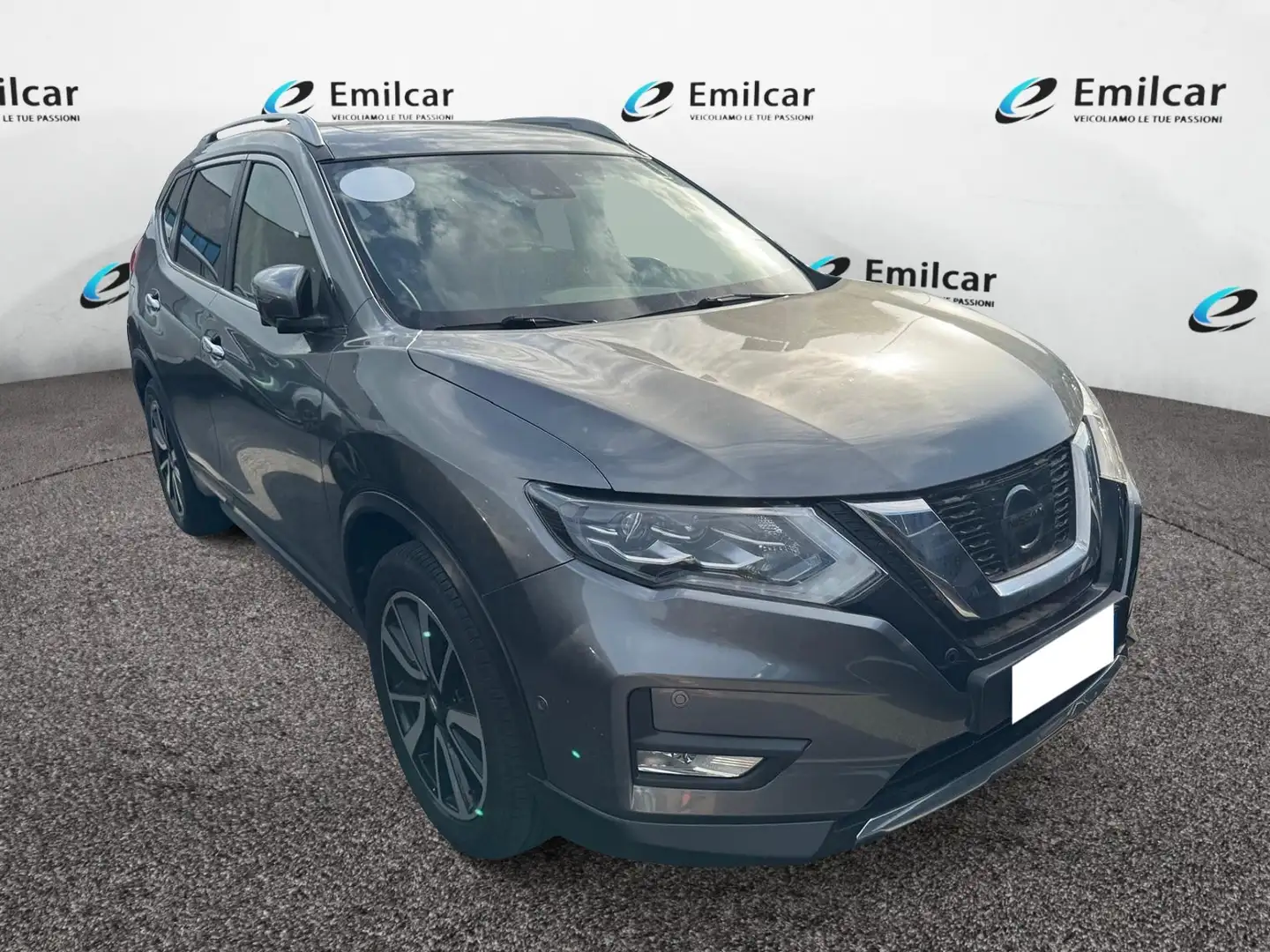 Nissan X-Trail 1.6 dCi 2WD Tekna Grau - 2