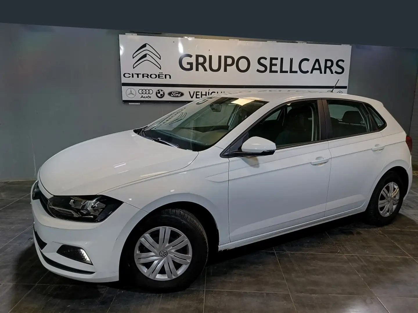 Volkswagen Polo 1.0 Edition 55kW Blanc - 2