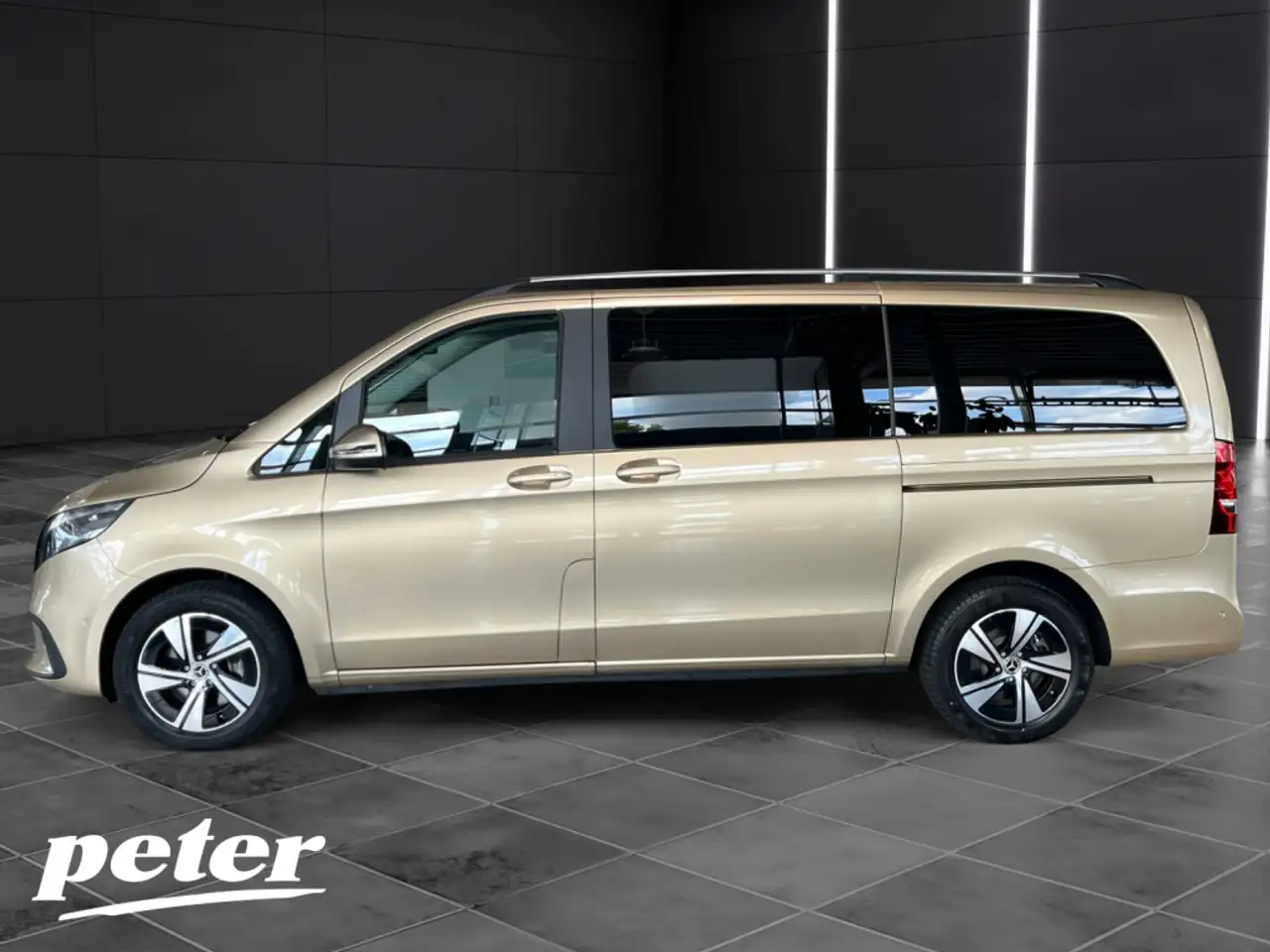 Mercedes-Benz V-Class d Lang Widescreen/Winter-Paket/AHK2,5, миниатюра 2