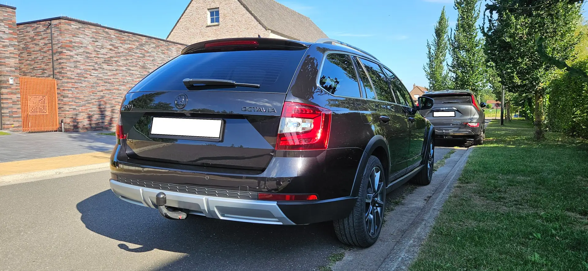 Skoda Octavia Octavia Combi 2.0 TSI 4x4 DSG Scout Noir - 2