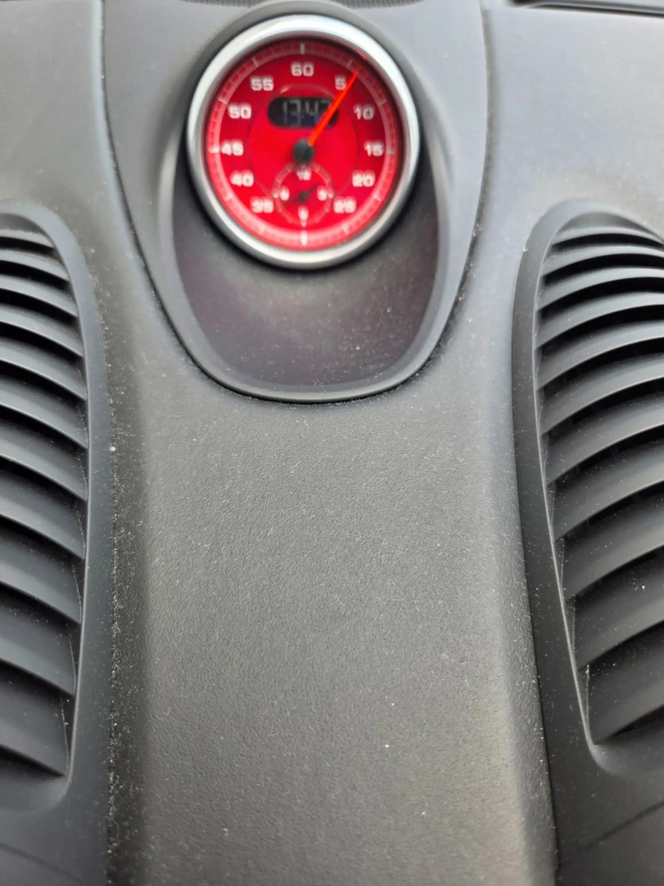Porsche Cayman 718 Cayman T Sport Chrono / 20 Zoll — photo 7