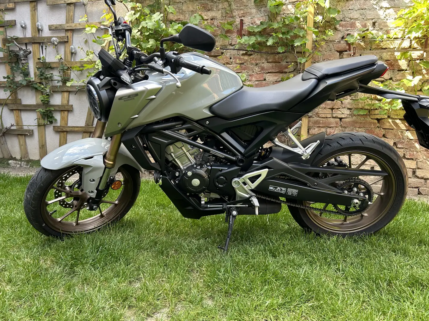 Honda CB 125 - 1