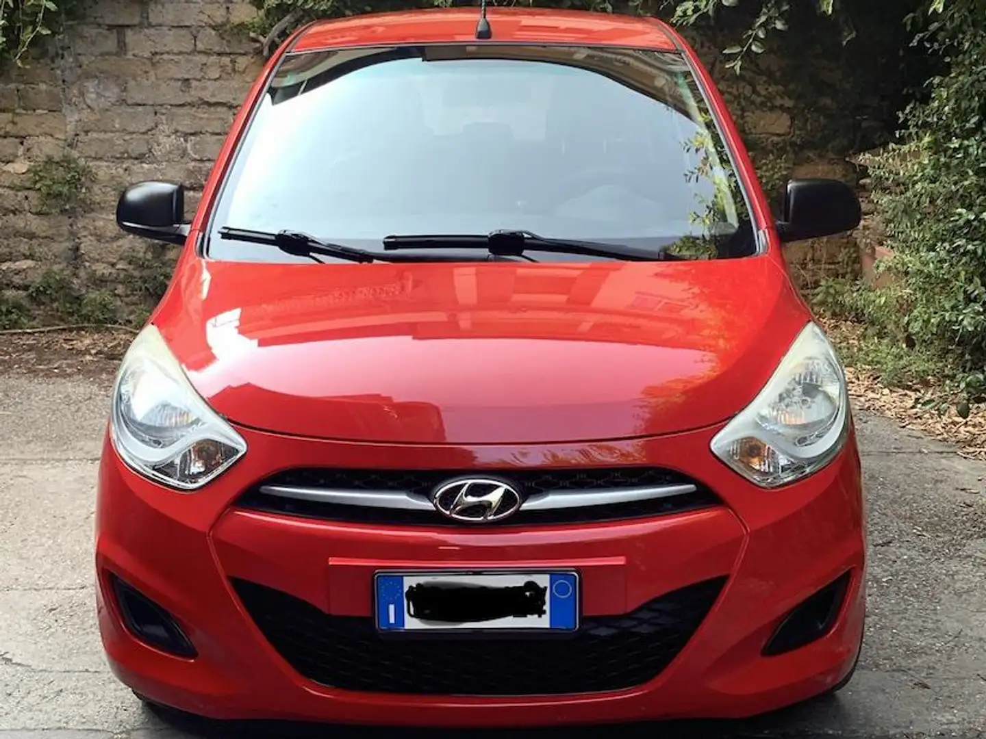 Hyundai i10 i10 1.2 Classic Rosso - 1