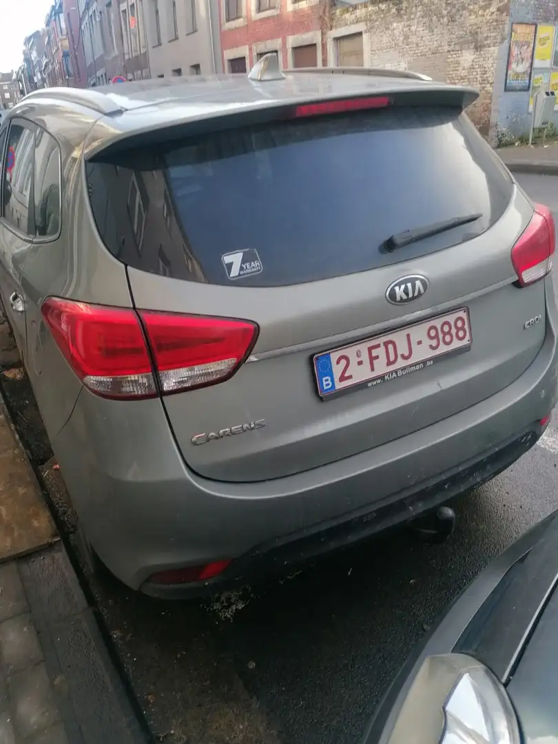 Kia Carens 1.7 CRDI World Edition ISG - 2