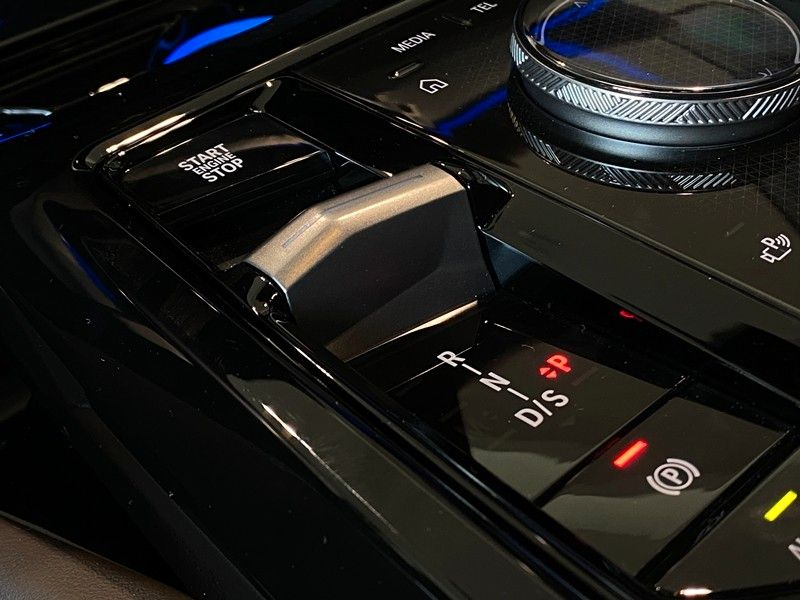 BMW 550 e Lim xDr. M-Sport SurrView Sbel HUD AHK ACC — photo 45