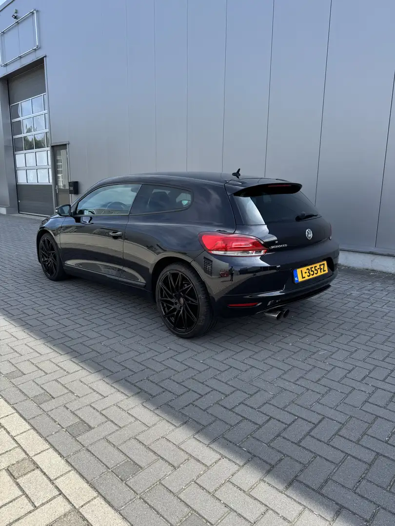 Volkswagen Scirocco 2.0 TSI Highl. Plus Zwart - 2