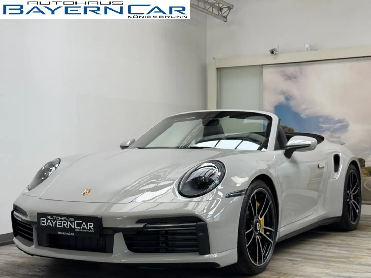 Porsche 992 Turbo S Cabrio Sportabgas Burmester Sitzlüft Gri - 1