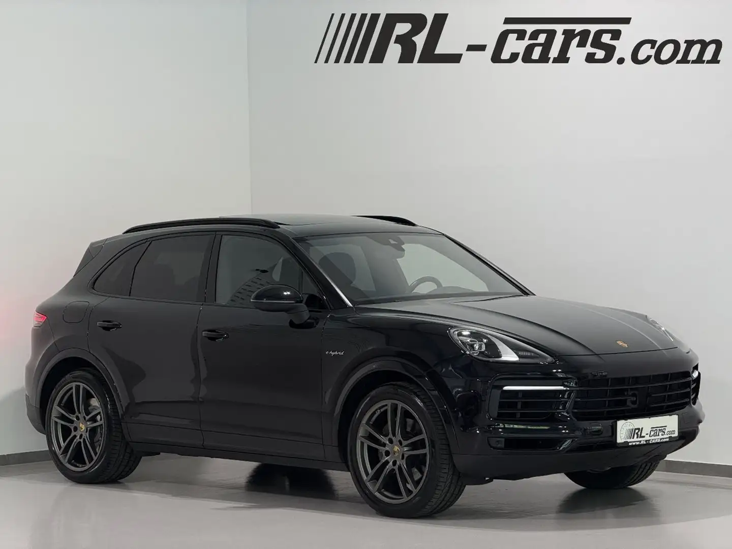 Porsche Cayenne III E-Hybrid Aut/Panorama/Sport-Chrono/AHK/PASM Schwarz - 1