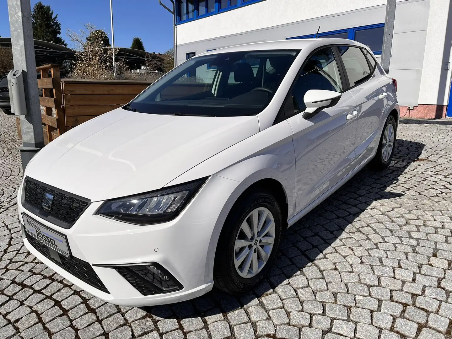 SEAT Ibiza 1.0 TSI Hola Style Alu 15" PDC NSW Weiß - 2