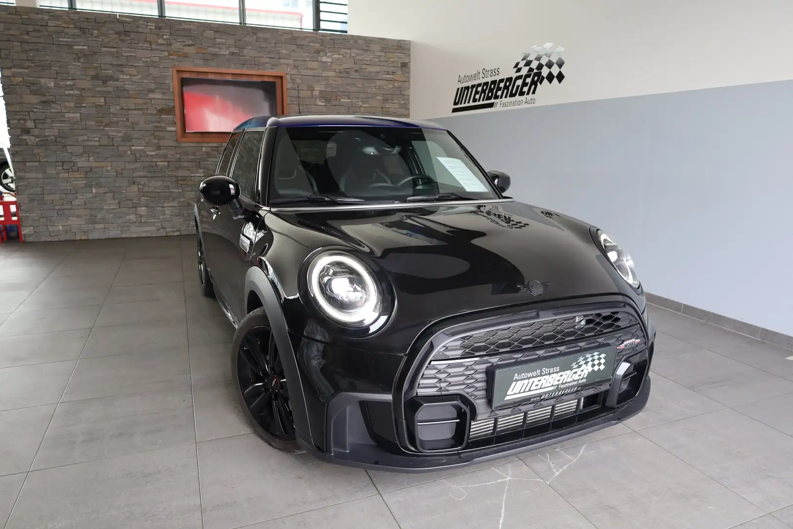 MINI Cooper DAB LED Navi Komfortzg. Tempomat Shz PDC Schwarz - 2