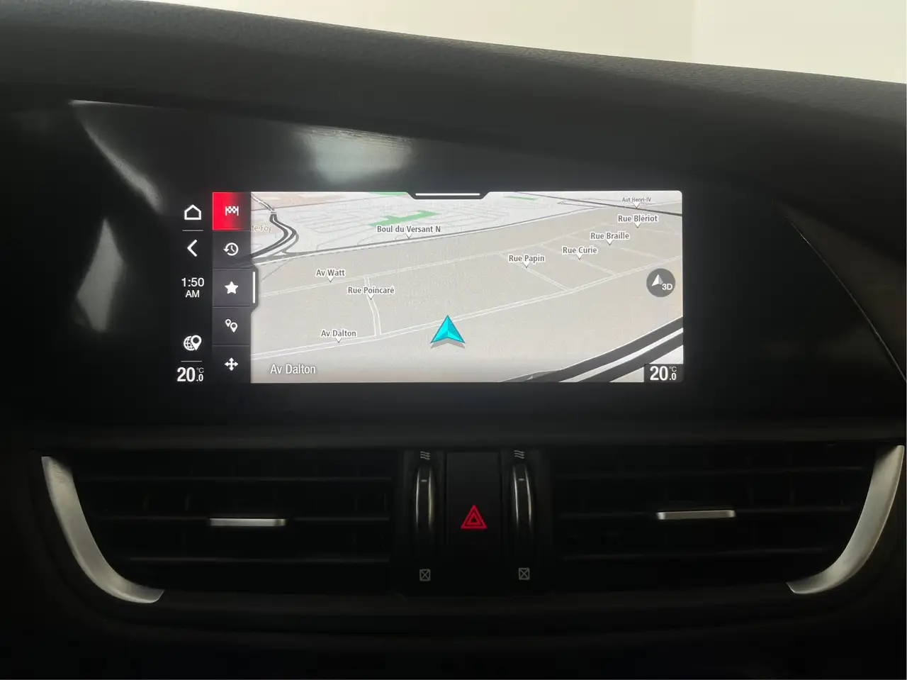 Alfa Romeo Giulia снимка Alfa Romeo Giulia