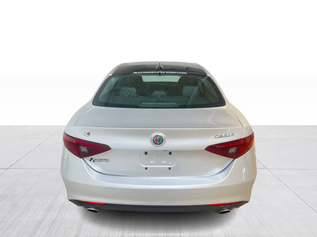 Alfa Romeo Giulia снимка Alfa Romeo Giulia