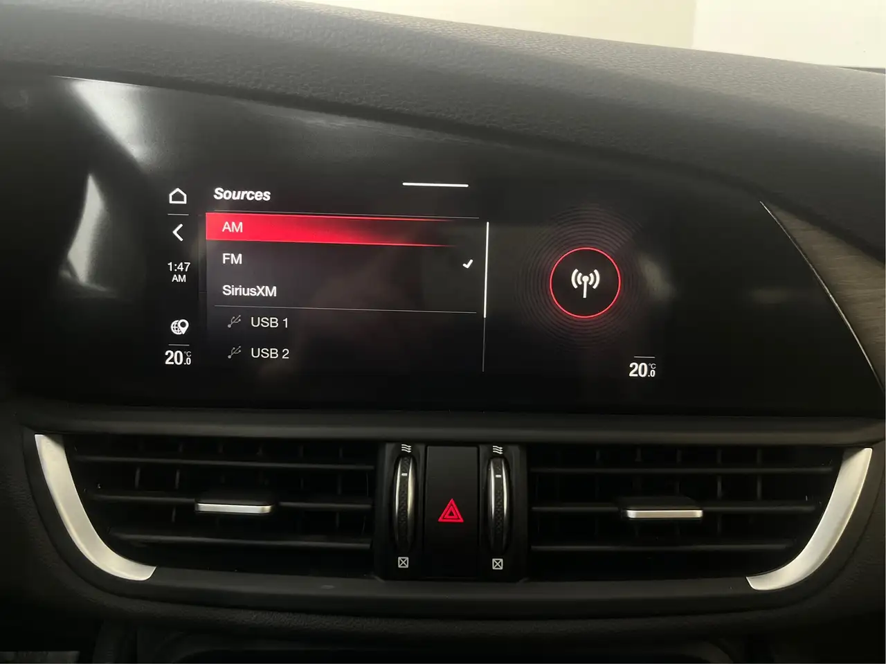 Alfa Romeo Giulia снимка Alfa Romeo Giulia