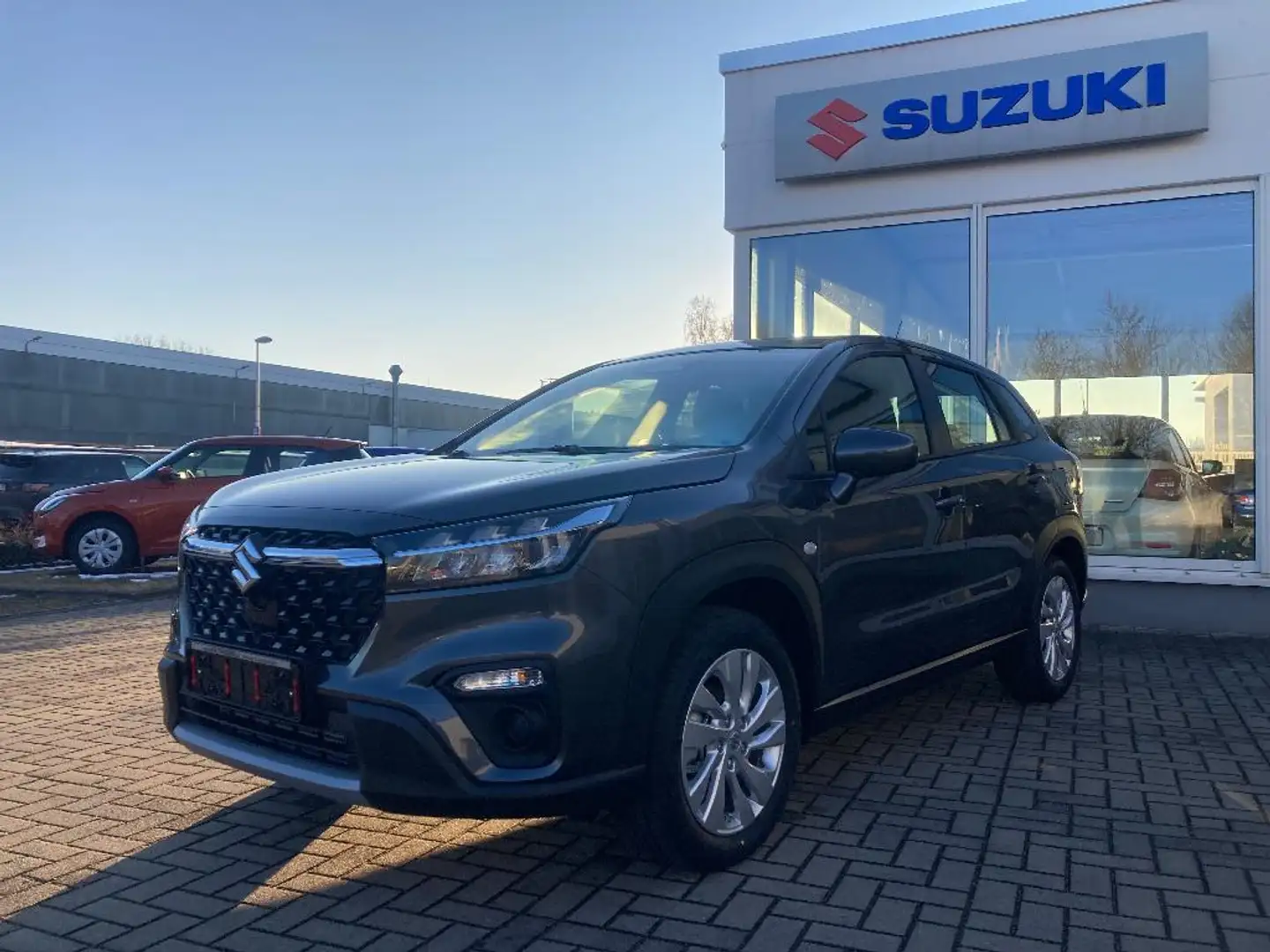 Suzuki S-Cross 1,4 Limited ´´Edition´´ (TT) 2025 Grau - 1
