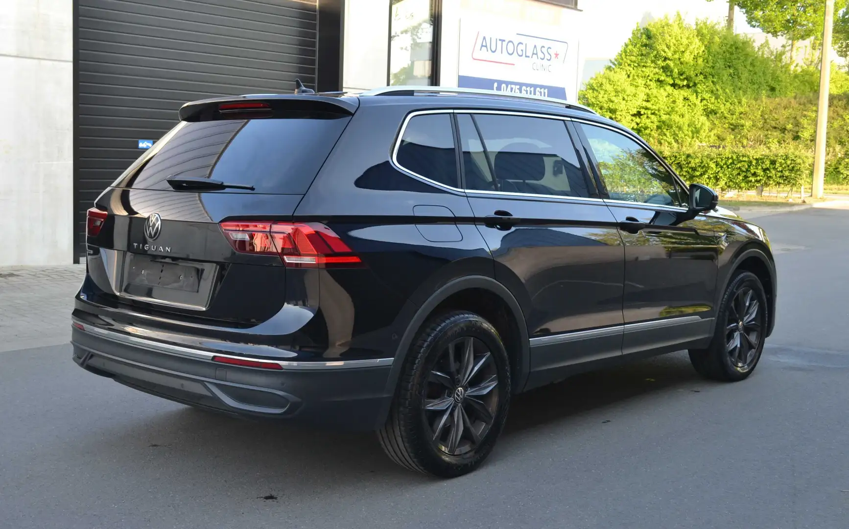 Volkswagen Tiguan Allspace 2.0 TDi  DSG 150cv Highline 7 Places Navi/... TVA Zwart - 2