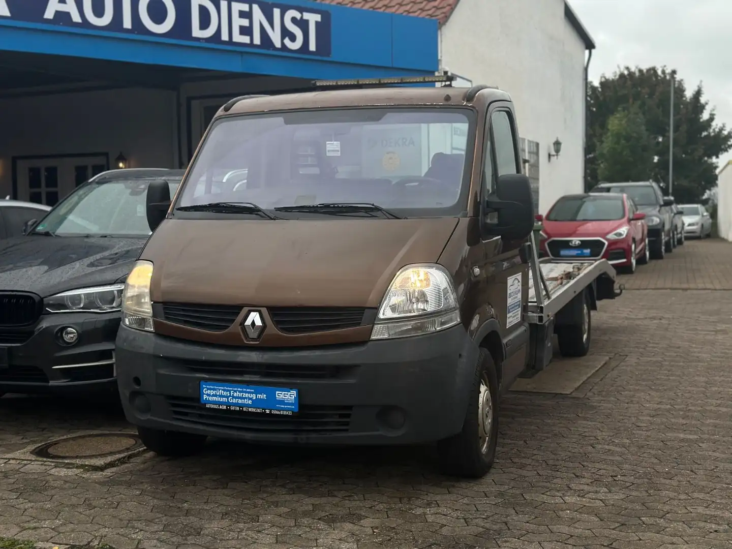 Renault Master Abschlepper*HU/AU*KLIMA*LUFTFAHRWERK*AHK* Braun - 1