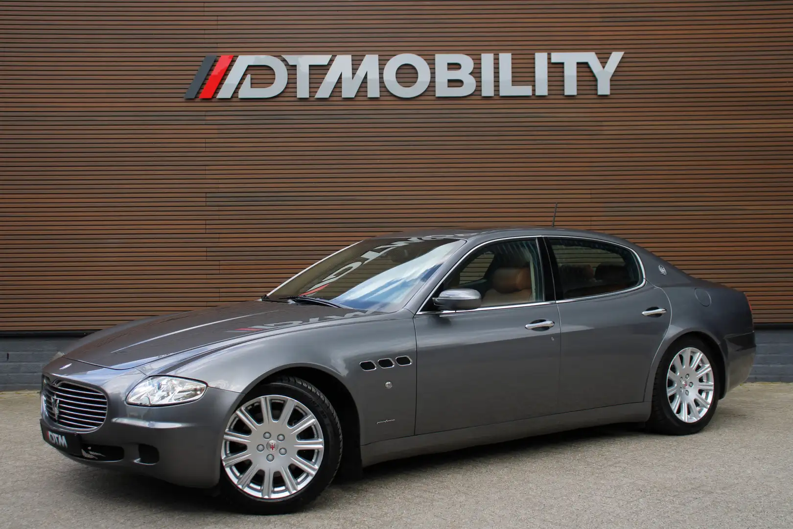 Maserati Quattroporte 4.2 | Motor gereviseerd | 115 Euro Bijtelling | Gri - 1