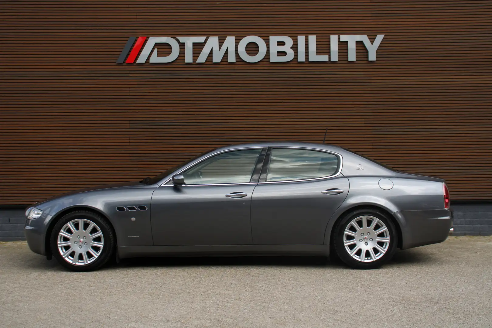 Maserati Quattroporte 4.2 | Motor gereviseerd | 115 Euro Bijtelling | Gri - 2