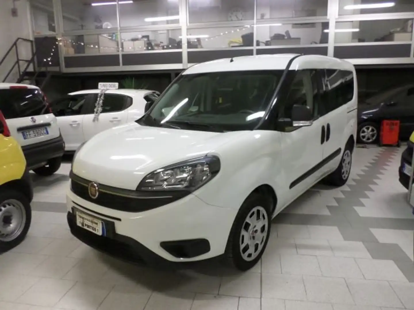 Fiat Doblo Doblo 1.4 T-Jet 120cv NaturalPower Easy  E6 7POSTI Blanc - 1