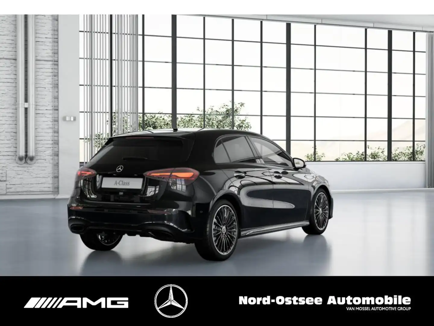Mercedes-Benz A 180 AMG NIGHT PANO 19-ZOLL SOUND Schwarz - 2